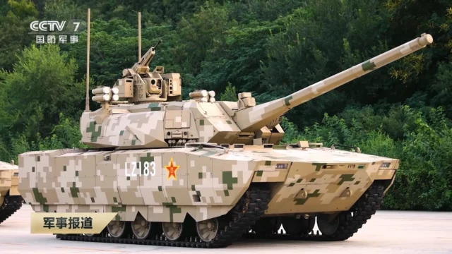 El nuevo tanque Tipo 100 de China está optimizado contra drones