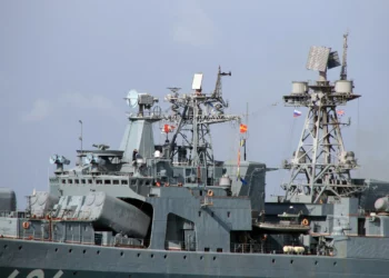 Destructores británicos Tipo 45 y rusos Udaloy se enfrentan en el mar del Norte