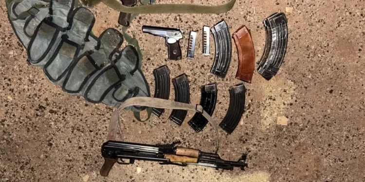 Armas incautadas por tropas de las FDI durante un intento de contrabando desde el Líbano a Siria, el 22 de octubre de 2025. (Fuerzas de Defensa de Israel)