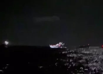 La Marina comienza a interceptar flotilla rumbo a Gaza