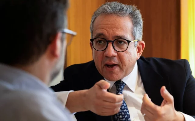 UNESCO decidirá hoy si confirma al egipcio Enany como su nuevo director 