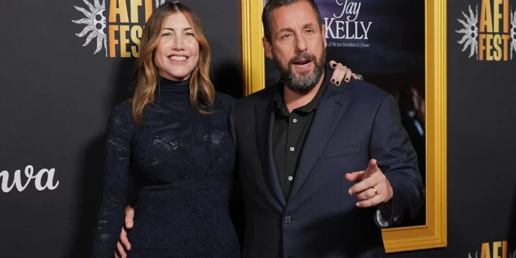 AARP otorgará a Adam Sandler su premio de trayectoria profesional