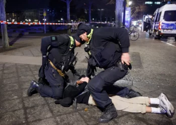 Sirio juzgado por ataque con cuchillo en memorial del Holocausto de Berlín