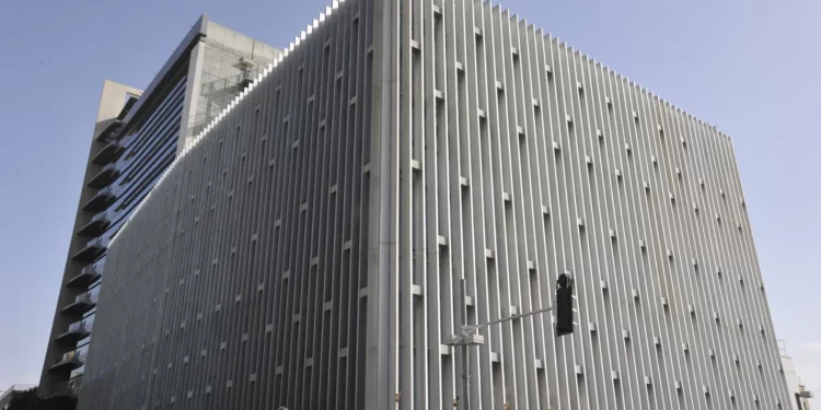 Bank Leumi reporta alza interanual del 18% en beneficio trimestral