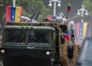 Estas defensas antiaéreas venezolanas enfrentan la operación Lanza del Sur