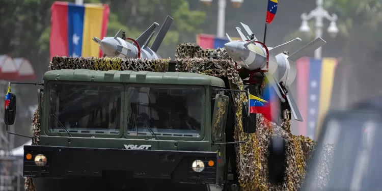 Estas defensas antiaéreas venezolanas enfrentan la operación Lanza del Sur