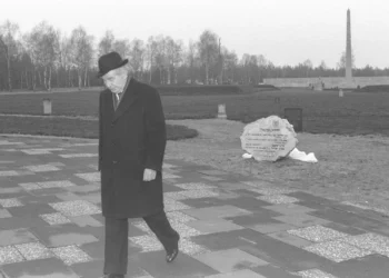 Gobierno irlandés rechaza propuesta para eliminar nombre de Herzog Park