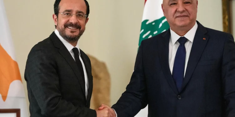 El Líbano y Chipre firman un acuerdo de demarcación marítima y esperan cooperar en materia energética