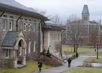 La Universidad de Cornell pagará $60 millones en un acuerdo con la administración Trump