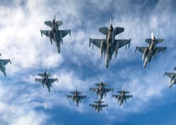 Países Bajos transfirió 18 aviones F-16 a Rumanía por el precio de un solo euro