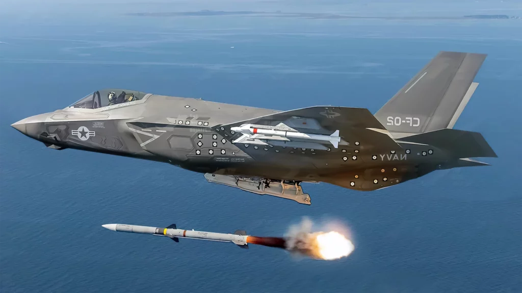 El misil AGM-88G transforma al F-35 en el depredador de radares