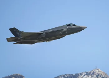 Trump anuncia venta de cazas F-35 a Arabia Saudí desde la Casa Blanca