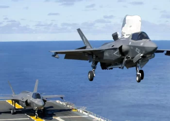 El F-35B puede aterrizar y despegar en cualquier sitio