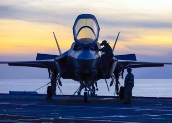 HMS Prince of Wales lidera el mayor despliegue de F-35B en Europa