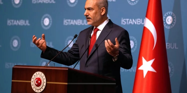 Turquía y Egipto discutirán en Ankara la reconstrucción de Gaza