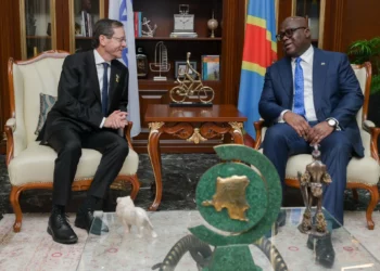 El mundo debería centrarse en las crisis humanitarias de África y no en Israel