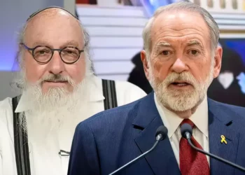 Jonathan Pollard acusa a elementos estadounidenses de atacar a Huckabee