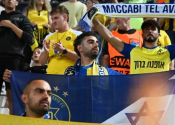 Reclamos a Aston Villa por negar acceso seguro con boletos a judíos