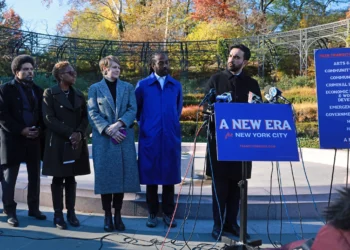 Dos tercios de judíos de EE. UU. ven menos segura a NY con Mamdani