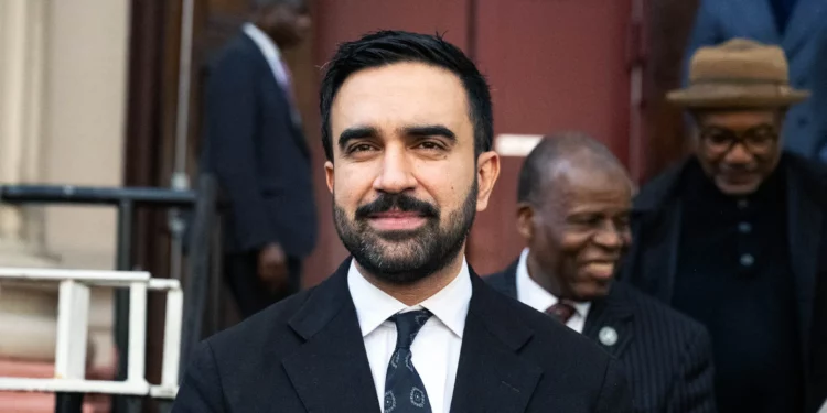 Mamdani rehúye aclarar postura sobre desfile israelí en Nueva York