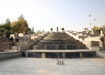 Irán inicia siembra de nubes ante la sequía más grave en décadas