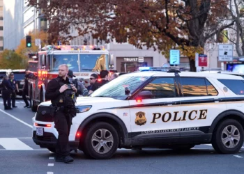 El tirador apuntó directamente contra la Guardia Nacional cerca de la Casa Blanca