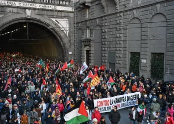 Huelgas en Italia por apoyo a Israel paralizan transporte y vuelos