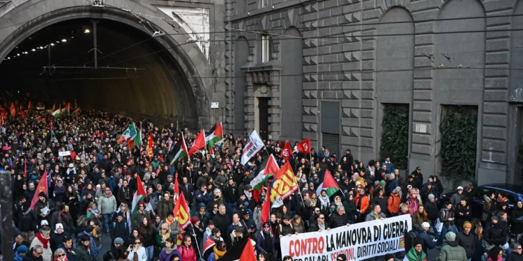 Huelgas en Italia por apoyo a Israel paralizan transporte y vuelos