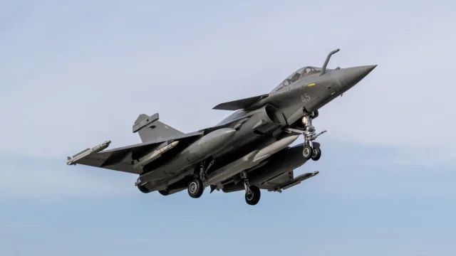 El misil nuclear ASMPA-R entra en servicio con el Rafale M