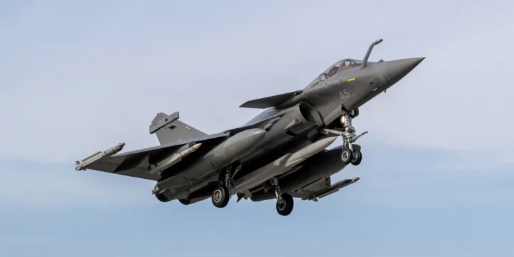 El misil nuclear ASMPA-R entra en servicio con el Rafale M
