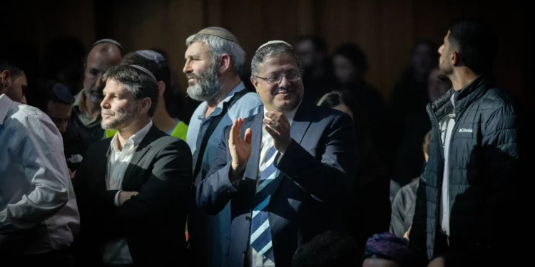 Smotrich y Ben Gvir exigen a Netanyahu que “deje en claro” que no se establecerá un Estado palestino