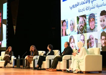 Sociedad civil siria debate en Damasco ante delegados de la Unión Europea