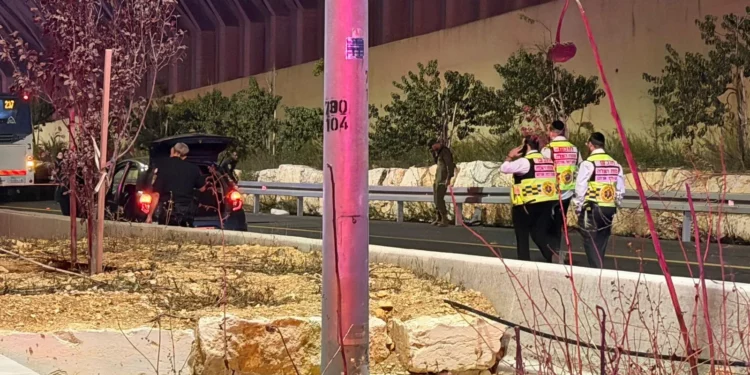 Soldado fuera de servicio dispara a palestino que intentaba entrar ilegalmente en Israel