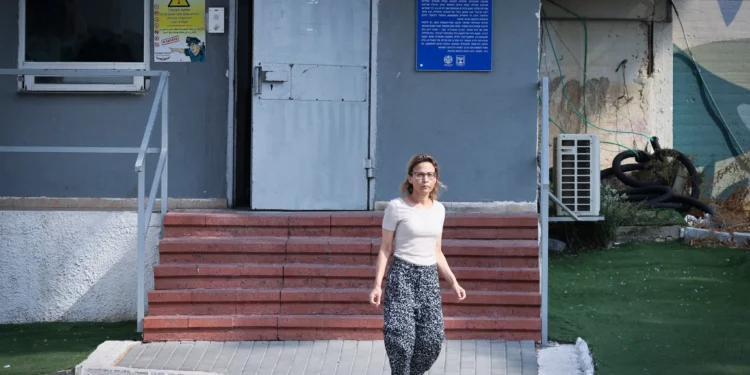 Hospitalizan a Yifat Tomer-Yerushalmi tras auxilio médico en su casa