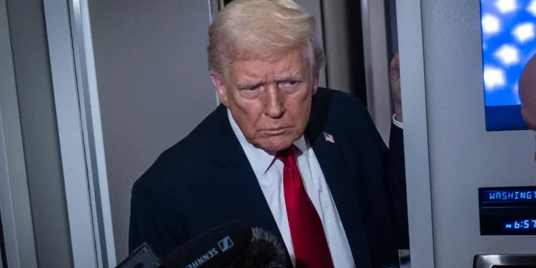 Trump condena al “animal” que disparó a dos miembros de la Guardia Nacional