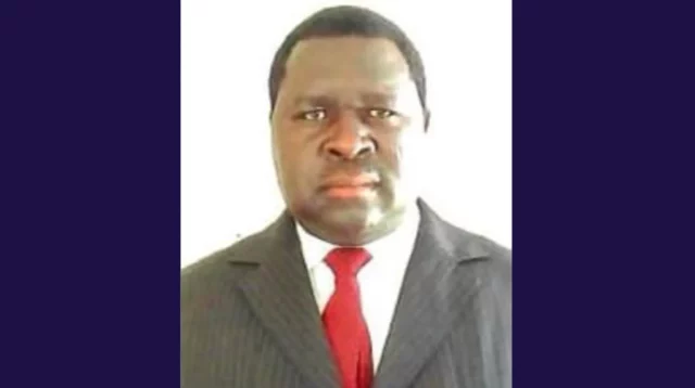 Adolf Hitler Uunona busca otra reelección en Namibia