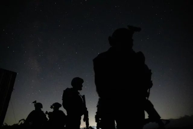 Heridos seis soldados de Israel durante una operación de detención en Beit Jinn