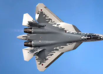 Rusia presenta “mejoras” al Su-57 en el Salón Aéreo de Dubái