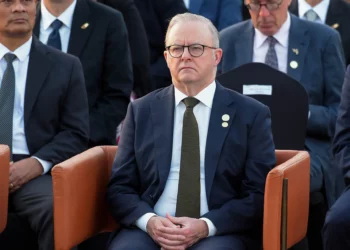 Albanese evita responder a Netanyahu tras tiroteo mortal en Janucá