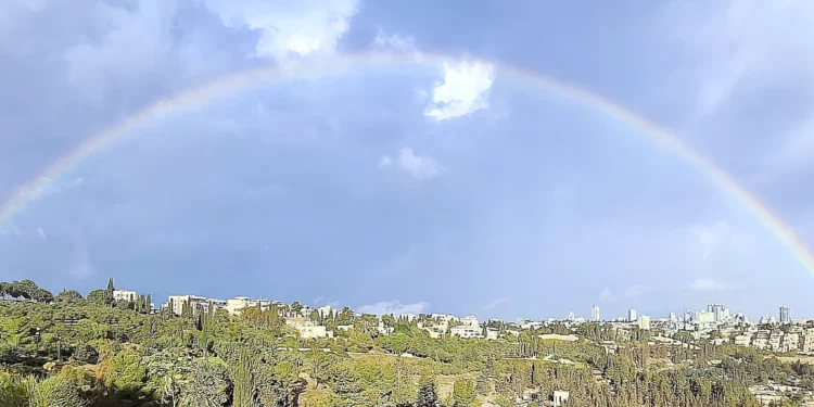 Israel crea lluvia artificial para capturar millones de toneladas de CO₂