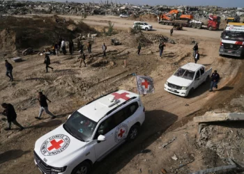 Hamás y la Cruz Roja no encuentran cuerpo del último rehén en Zeitoun