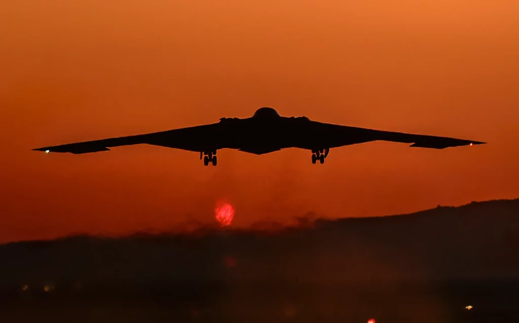 Los B-2 Spirit de EE. UU. se mueven: el mundo va a cambiar