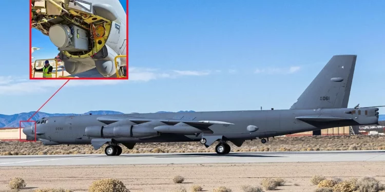 Bombardero estadounidense B-52 comienza pruebas del nuevo radar AN/APQ-188