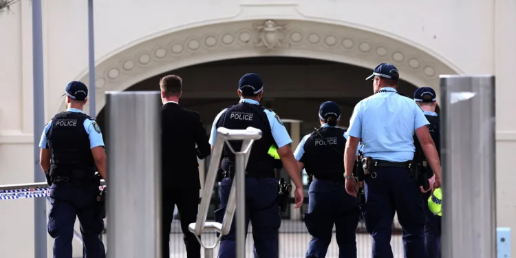 Al menos siete heridos siguen graves tras tiroteo en Sydney