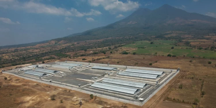 CBS retira el reportaje de 60 Minutes sobre CECOT