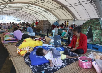 Tailandia lanza ataques aéreos contra Camboya