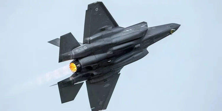 Cómo el F-35 Lightning II alcanza superioridad con un solo motor