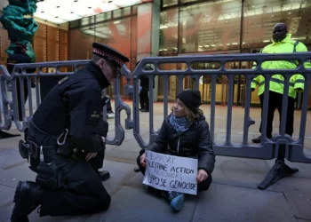 Thunberg queda libre tras arresto en protesta propalestina en Londres