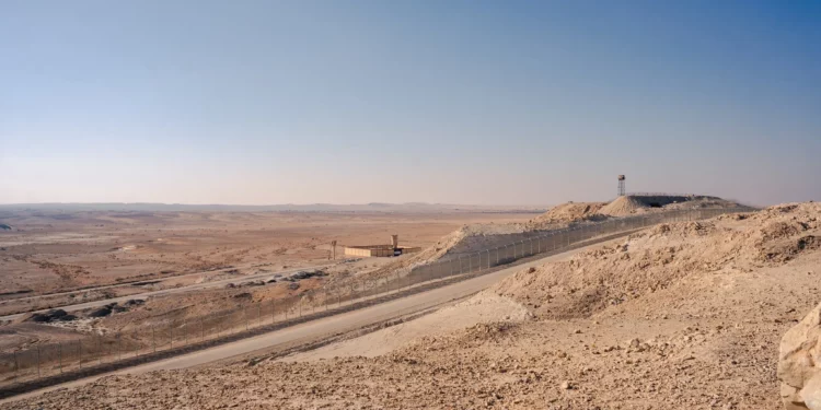 Las FDI investigan tiroteo mortal de un beduino durante un contrabando cerca de la frontera con Egipto