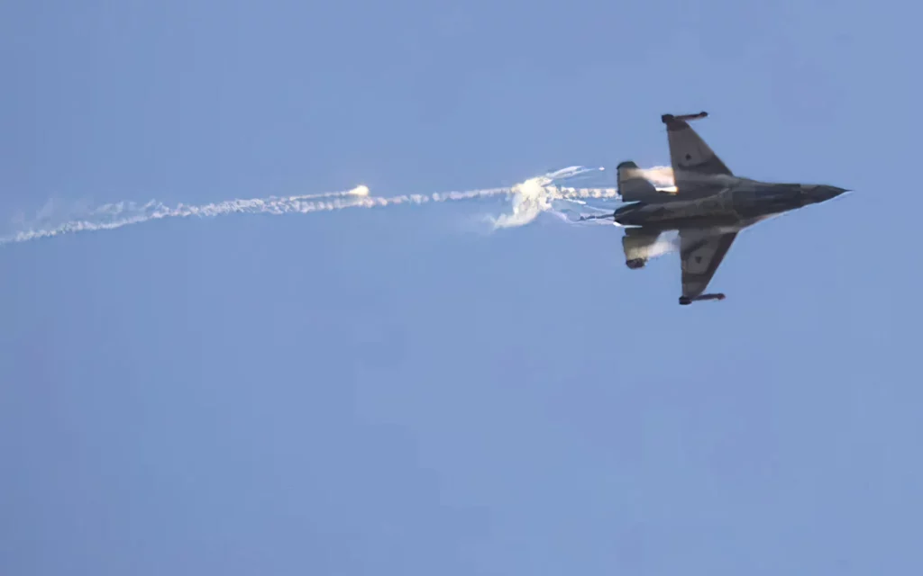 Siria derribó un F-16 israelí y pagó un alto precio